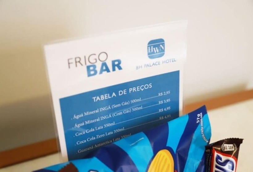 标准三人间, Bh Palace