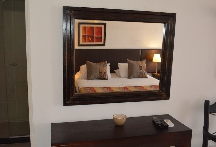 غرفة سوبيريور, De La Plaza