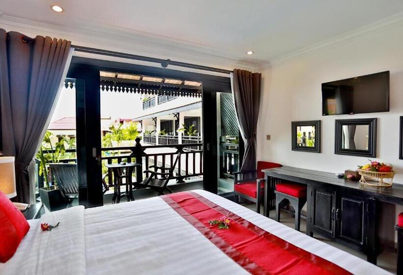 اتاق استاندارد با چشم‌انداز استخر, Khmer Mansion Boutique