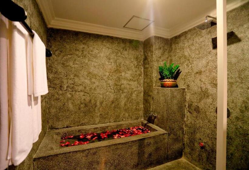 سوییت, Khmer Mansion Boutique