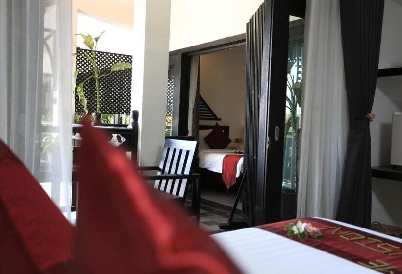 اتاق خانوادگی تودرتو, Khmer Mansion Boutique