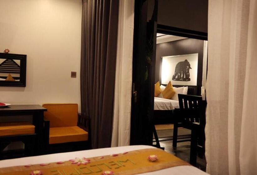 اتاق خانوادگی تودرتو, Khmer Mansion Boutique
