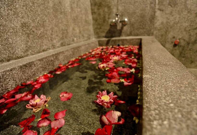 سوییت, Khmer Mansion Boutique