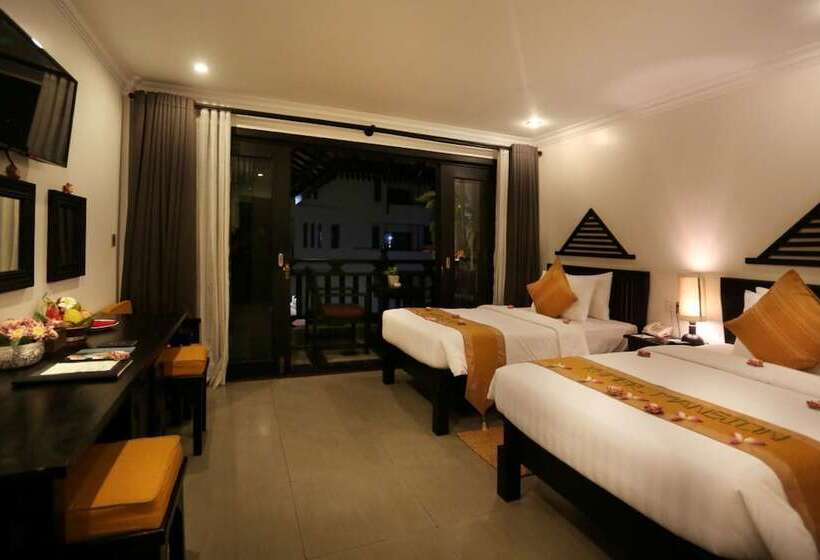 اتاق استاندارد با چشم‌انداز استخر, Khmer Mansion Boutique