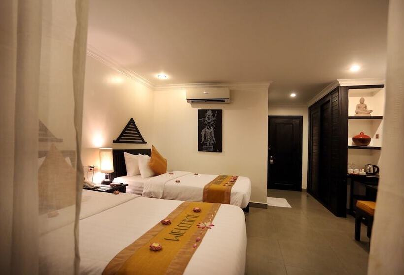 اتاق استاندارد با چشم‌انداز استخر, Khmer Mansion Boutique