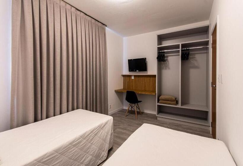 خانه 2 خوابه, Melo