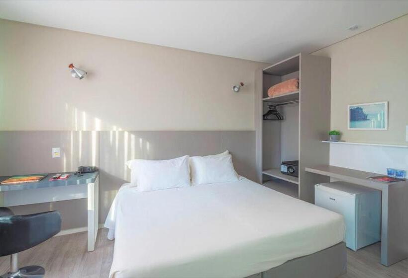 اتاق استاندارد, Melo