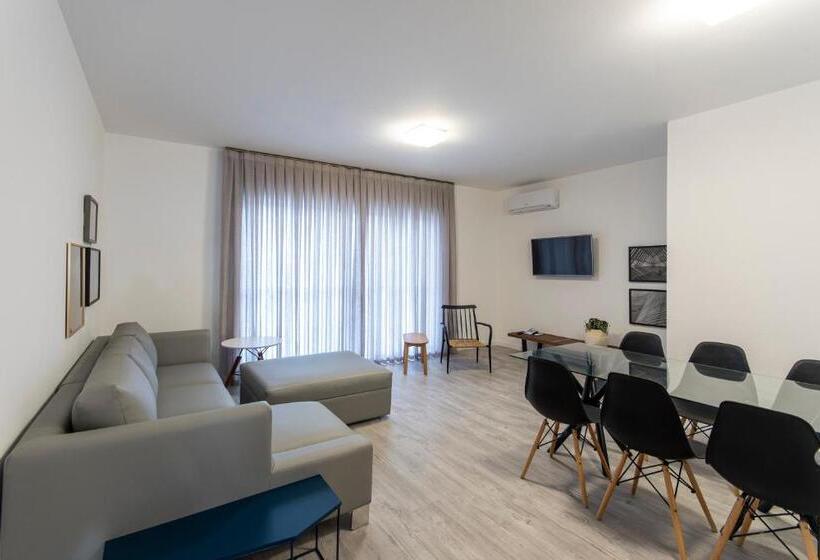 خانه 2 خوابه, Melo