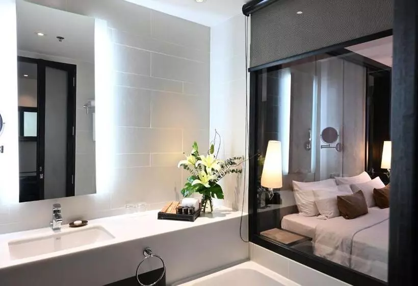 Executive Room King Size Bed
