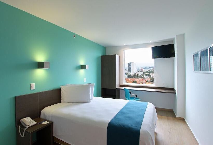 수피리어 룸, One Periferico Sur