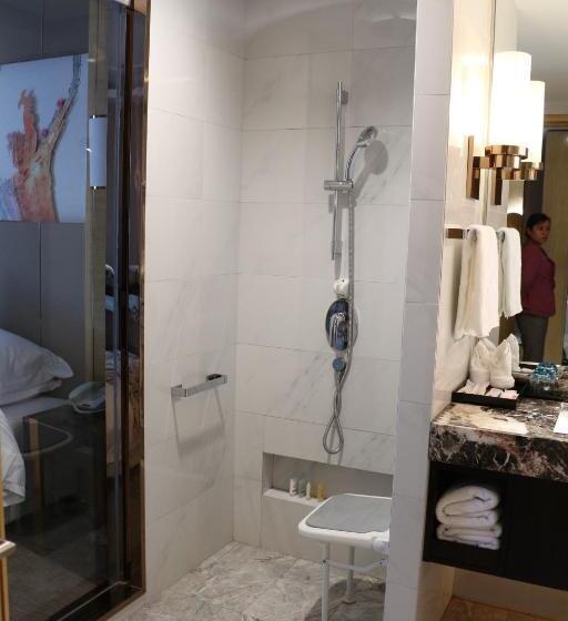 חדר סטנדרט, מיטת קינג, מותאם לאדם עם מוגבלויות, Ramada Yiyang Taojiang