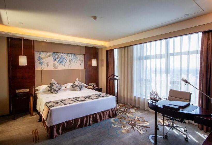 חדר סופריור עם מיטת קינג, Ramada Yiyang Taojiang