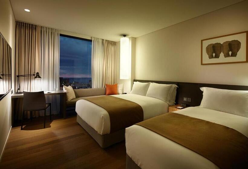 Семейный Номер, Shilla Stay Jeju Airport