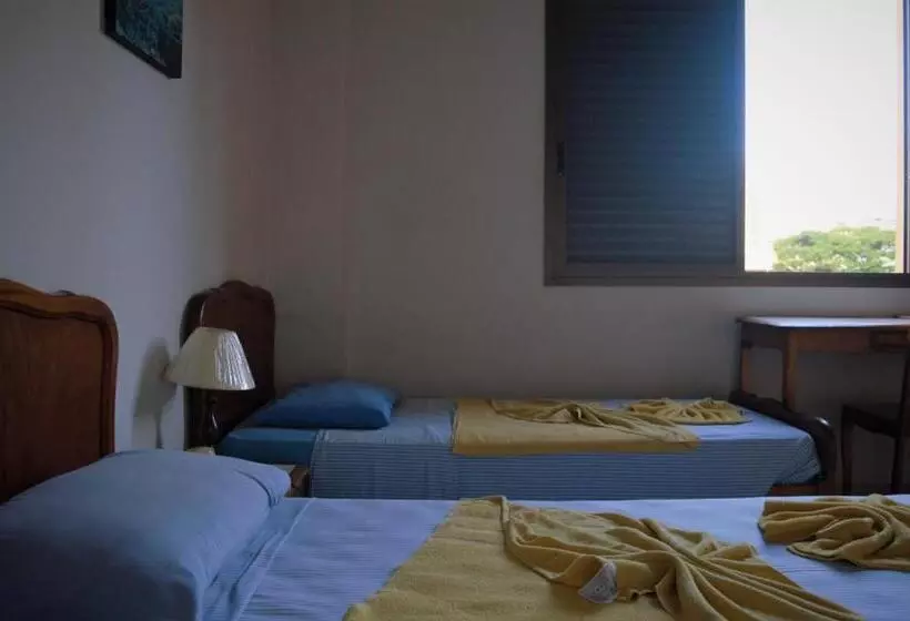 Economy Triple Room, Sorrento