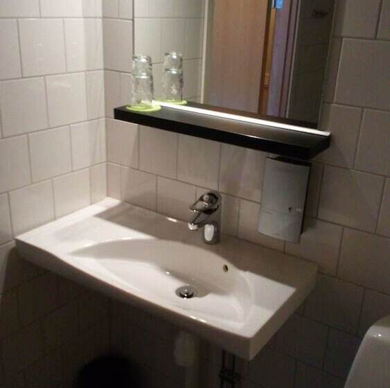 חדר סטנדרט יחיד, Spis Hotell Naran