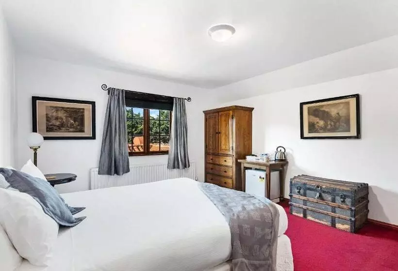 اتاق استاندارد با تخت بزرگ, The Honest Lawyer, Ascend Hotel Collection