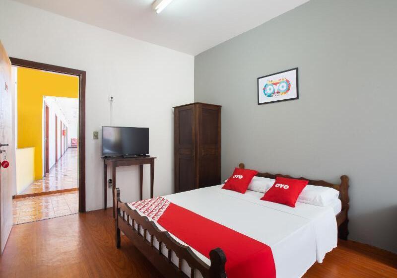 חדר סטנדרט לשלושה, Trocadero