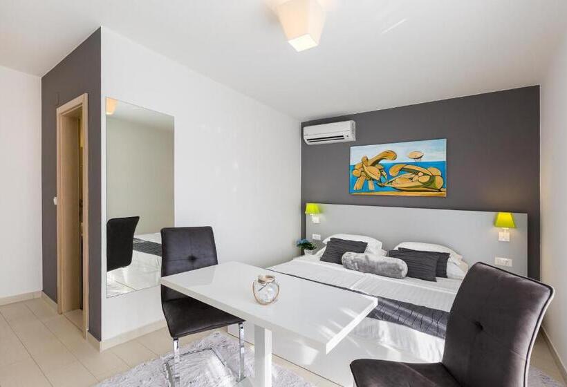 스탠다드 발코니 룸, Villa Liburnum