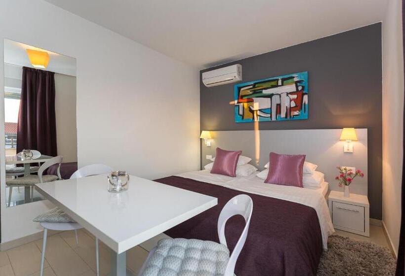 스탠다드 발코니 룸, Villa Liburnum