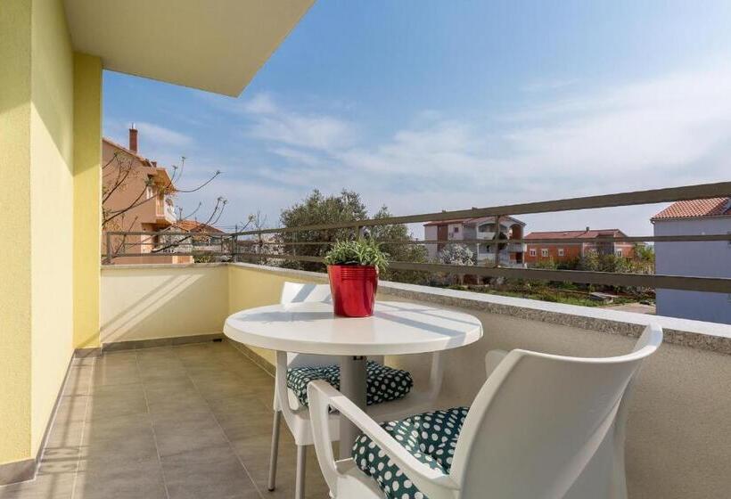 Номер Стандарт с Балконом, Villa Liburnum