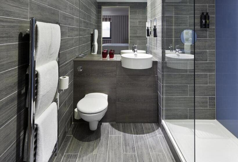 Номер Стандарт, Village Hotel Glasgow