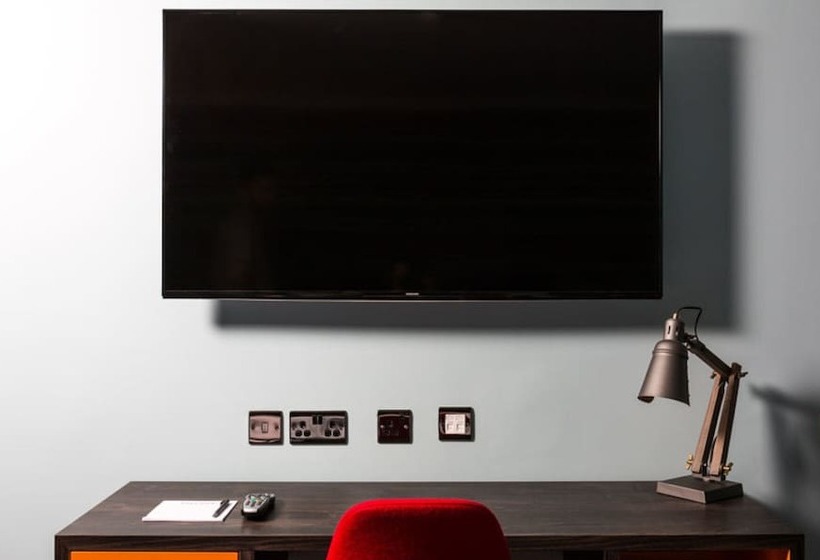 Номер Стандарт, Village Hotel Glasgow