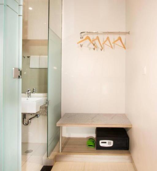 수피리어 룸, Whiz Prime Hotel Kelapa Gading