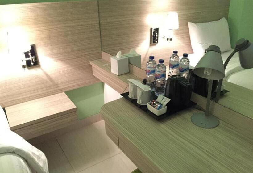 수피리어 룸, Whiz Prime Hotel Kelapa Gading