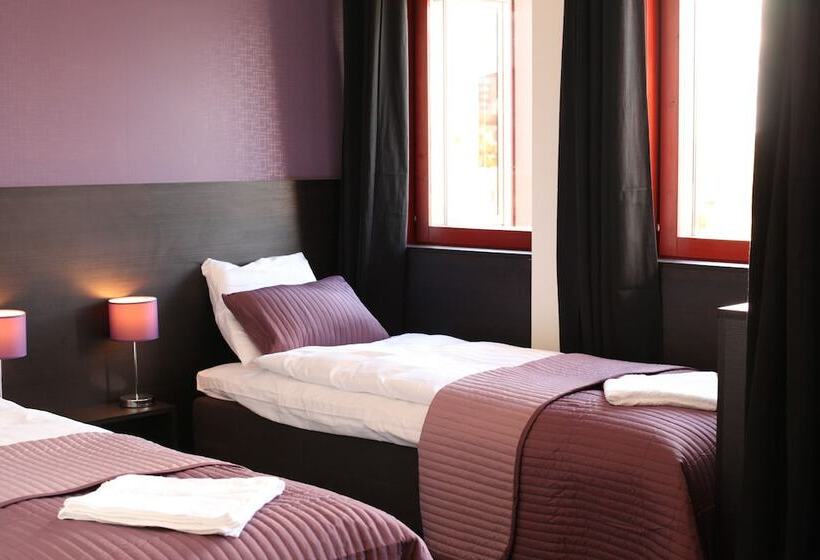 Номер Стандарт, Nacka Stadshotell