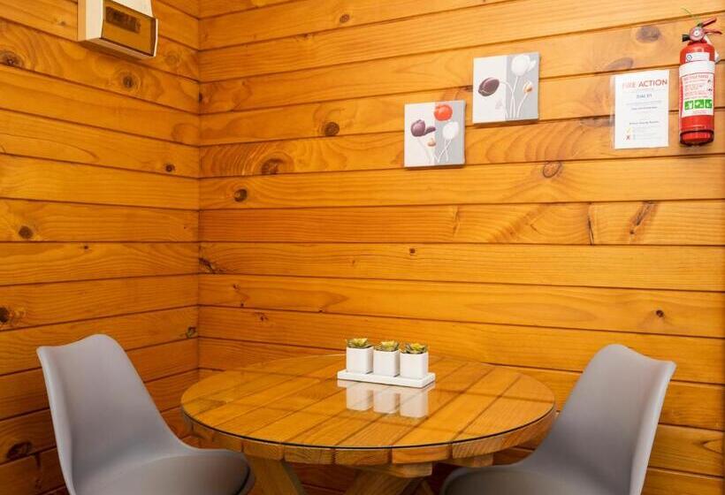 Студио Стандарт Кровать Кинг, Tudor Park Motel