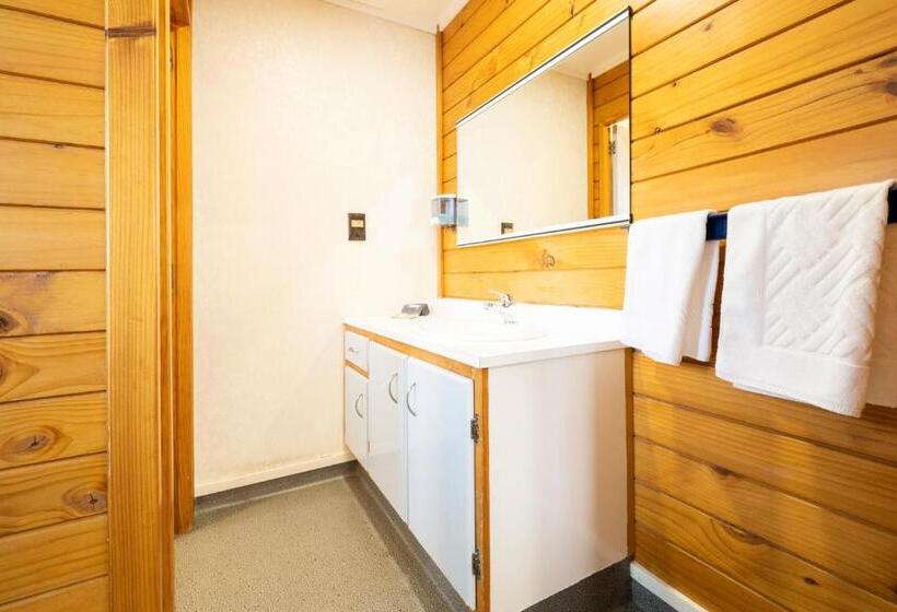 침실 1개 아파트, Tudor Park Motel
