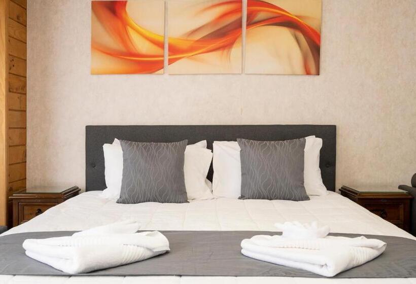 Апартаменты 1 Спальня, Tudor Park Motel