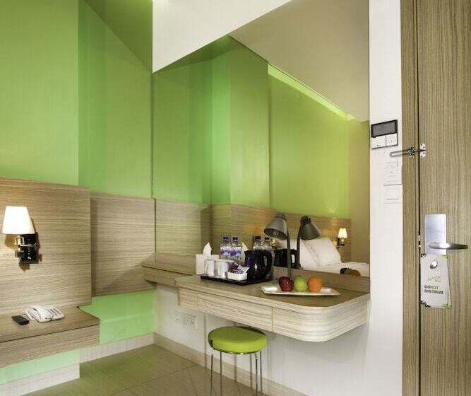 수피리어 룸, Whiz Prime Hotel Kelapa Gading