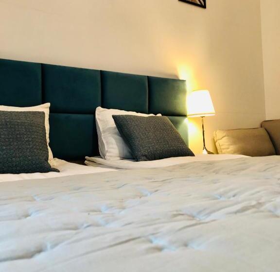 חדר סטנדרט לשלושה, Krakow Apartments & Rooms