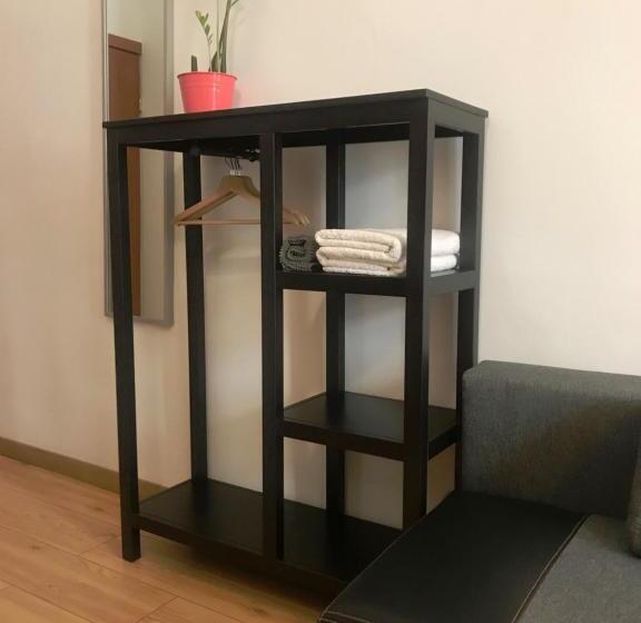 חדר סטנדרט לארבעה, Krakow Apartments & Rooms