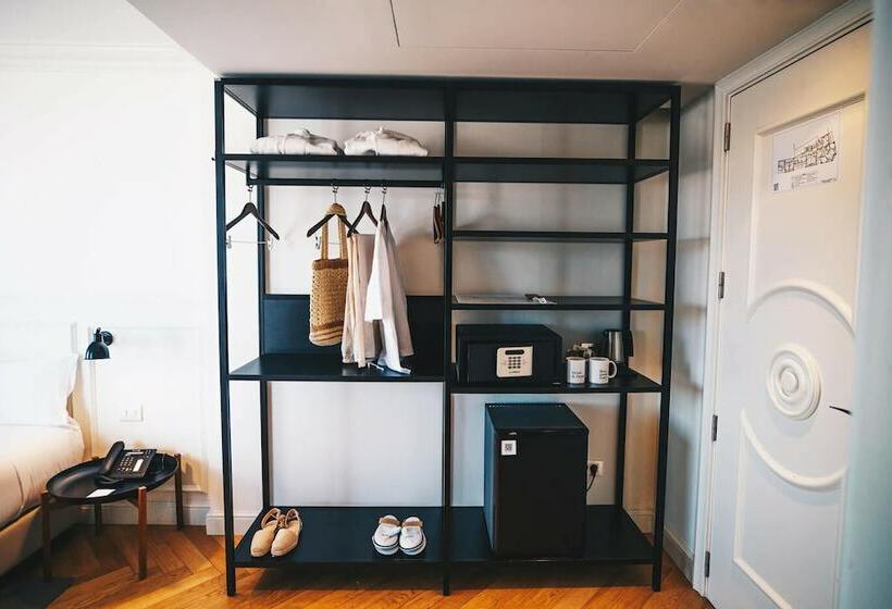 اتاق لوکس با چشمانداز شهر, Dear Hotel Madrid