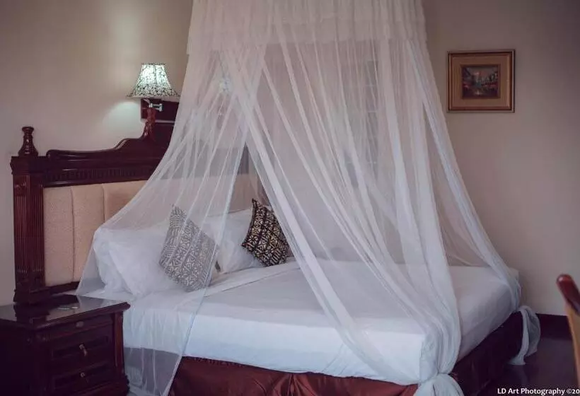 اتاق استاندارد با تخت بزرگ, Best Western Plus Paramount
