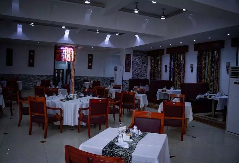 اتاق استاندارد با چشم‌انداز شهر, Best Western Plus Paramount