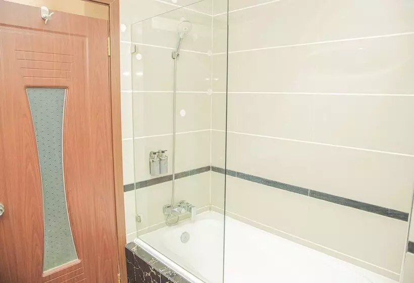 اتاق استاندارد با چشم‌انداز شهر, Best Western Plus Paramount