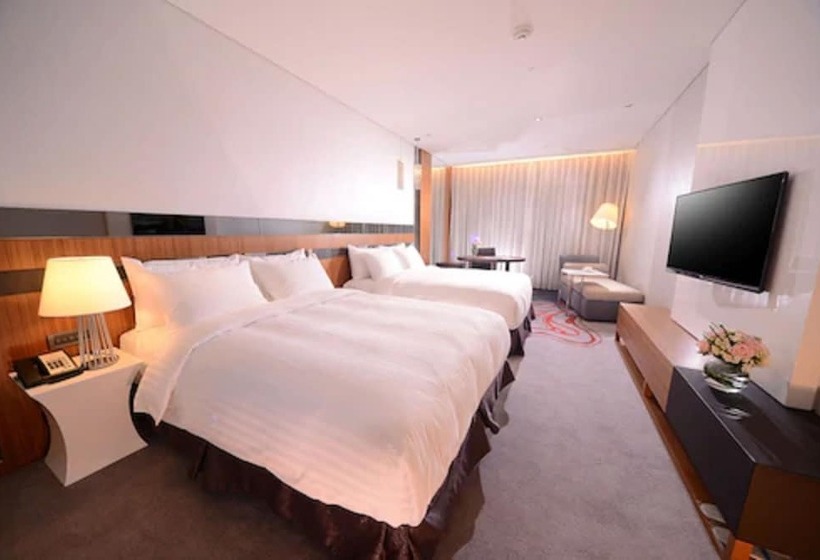 Habitación Cuádruple Estándar, Fleurlis