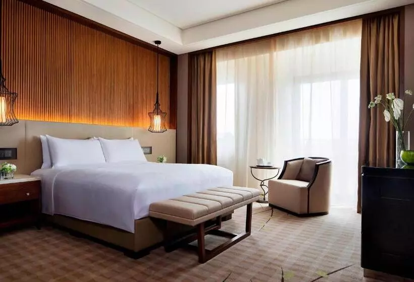キングサイズベッドのデラックススイート, Jw Marriott Hotel Zhejiang Anji