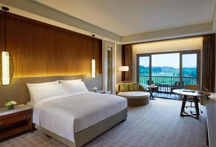 キングサイズベッドのデラックスルーム, Jw Marriott Hotel Zhejiang Anji