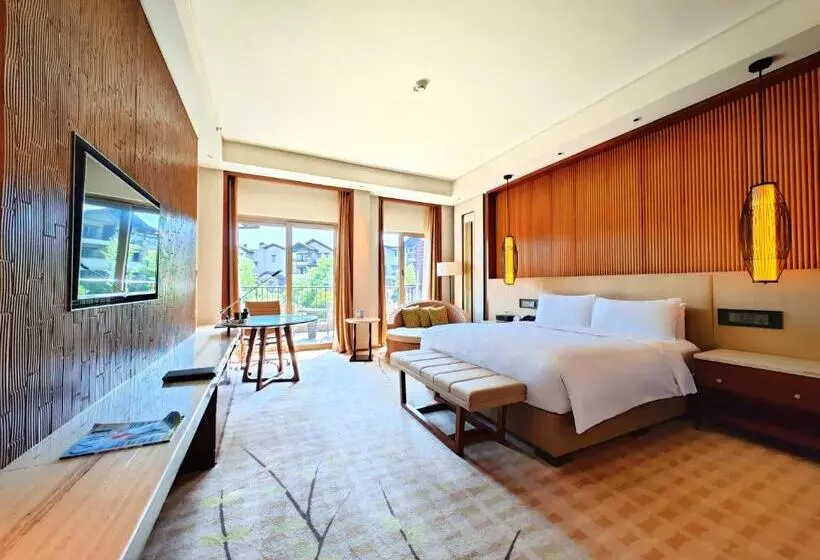 キングサイズベッドのスタンダードルーム, Jw Marriott Hotel Zhejiang Anji