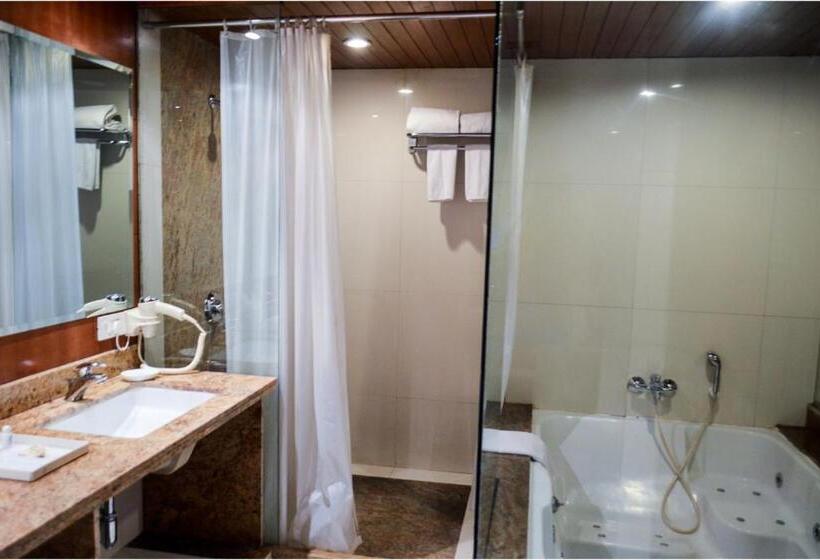 Suite, The Lagoona Resort