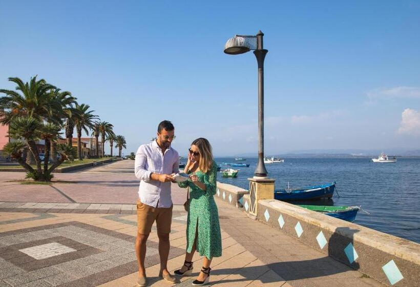 غرفة ديلوكس رباعية, Lu  Hotel Maladroxia