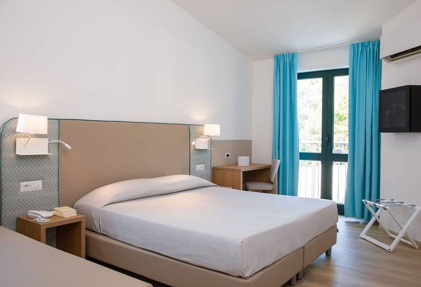 Номер Комфорт, Lu  Hotel Maladroxia