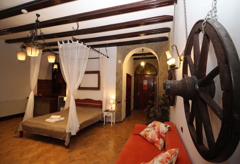 חדר סטודיו סטנדרד, Pension Noemi