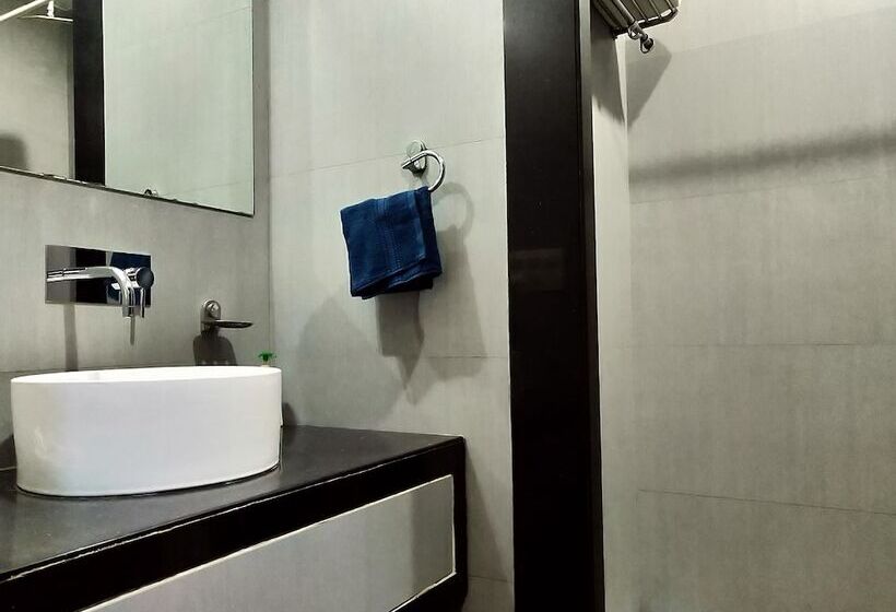 غرفة سوبيريور, Rockland