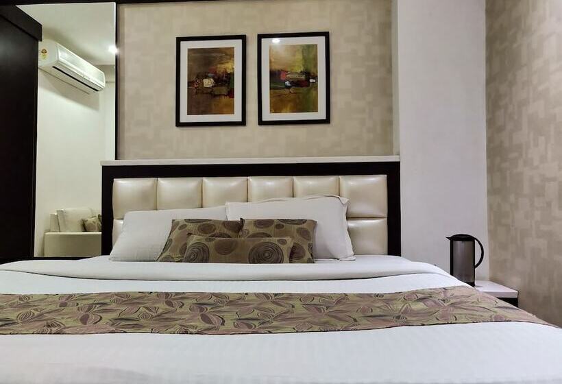 غرفة سوبيريور, Rockland