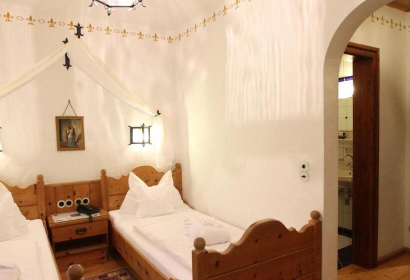 غرفة قياسية فردية, Schloss Thannegg